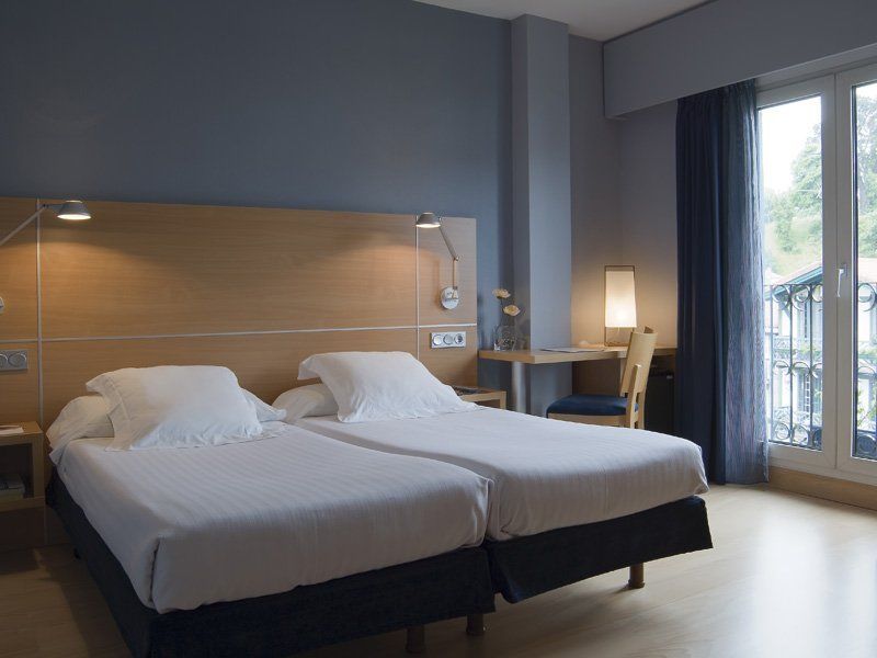 Hotel Jauregui Hondarribia Pokoj fotografie